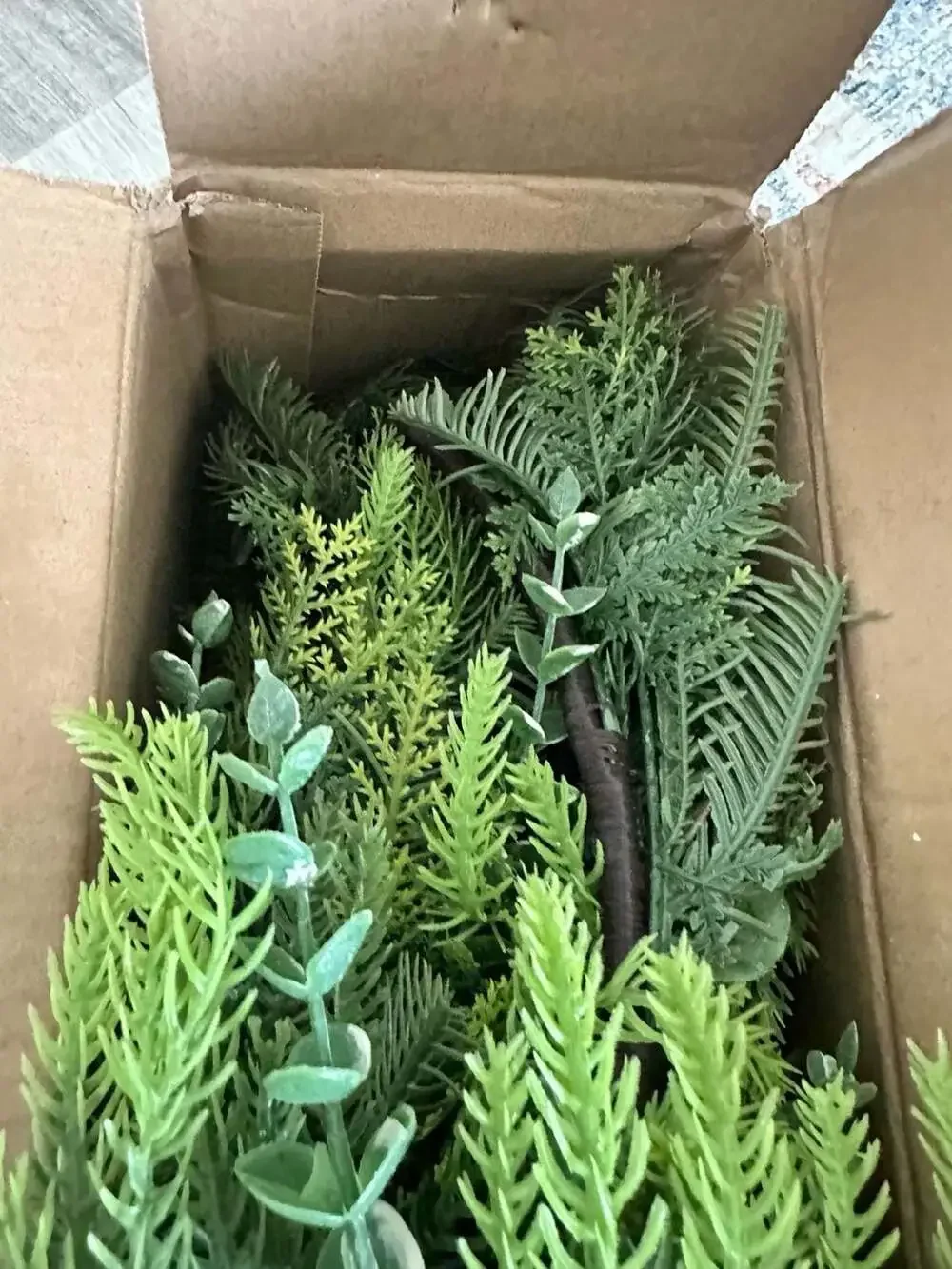 Oleitodh fake greenery